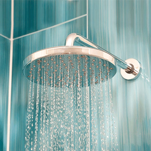 8 Benefits of Bathing with Hot Water